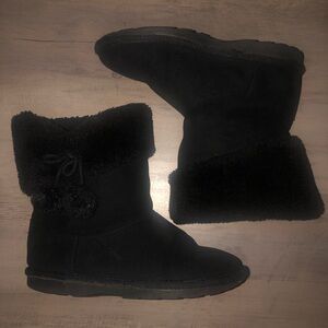 Cute Black Booties Size 2